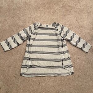 Striped Quarter Sleeve Textured Top